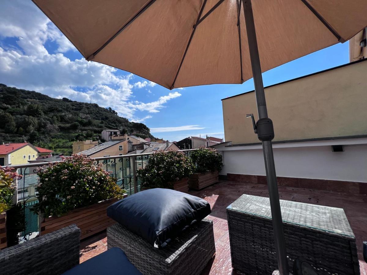 Le Cinque Vele ***** Cinque Terre Apartment Монтеросо ал Маре Екстериор снимка