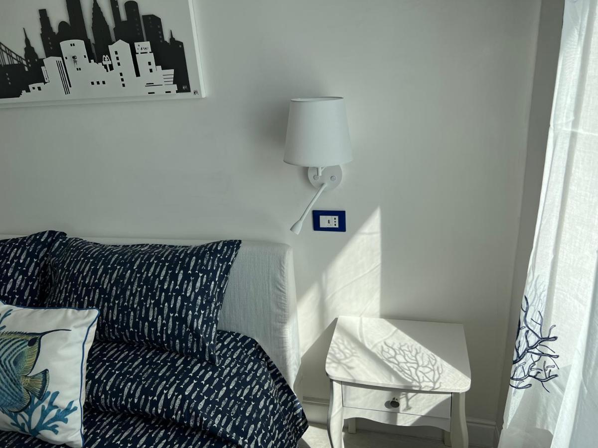 Le Cinque Vele ***** Cinque Terre Apartment Монтеросо ал Маре Екстериор снимка