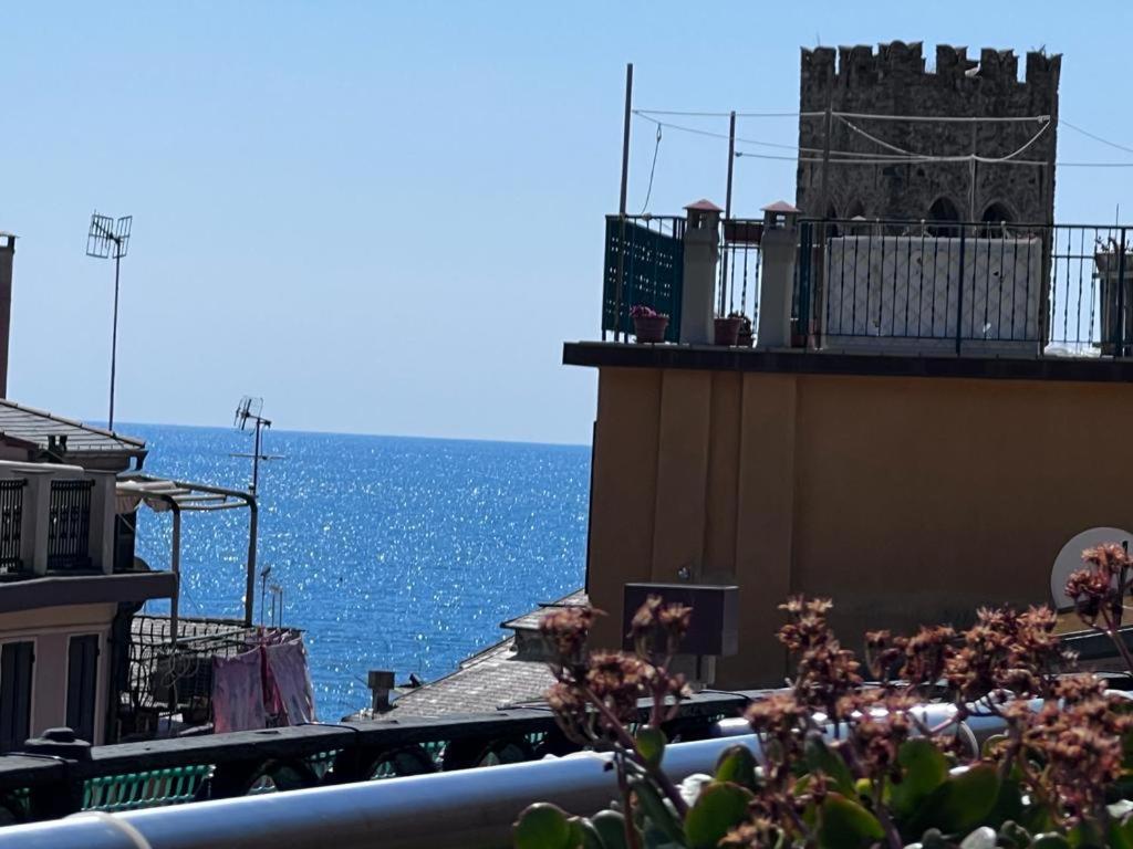 Le Cinque Vele ***** Cinque Terre Apartment Монтеросо ал Маре Екстериор снимка
